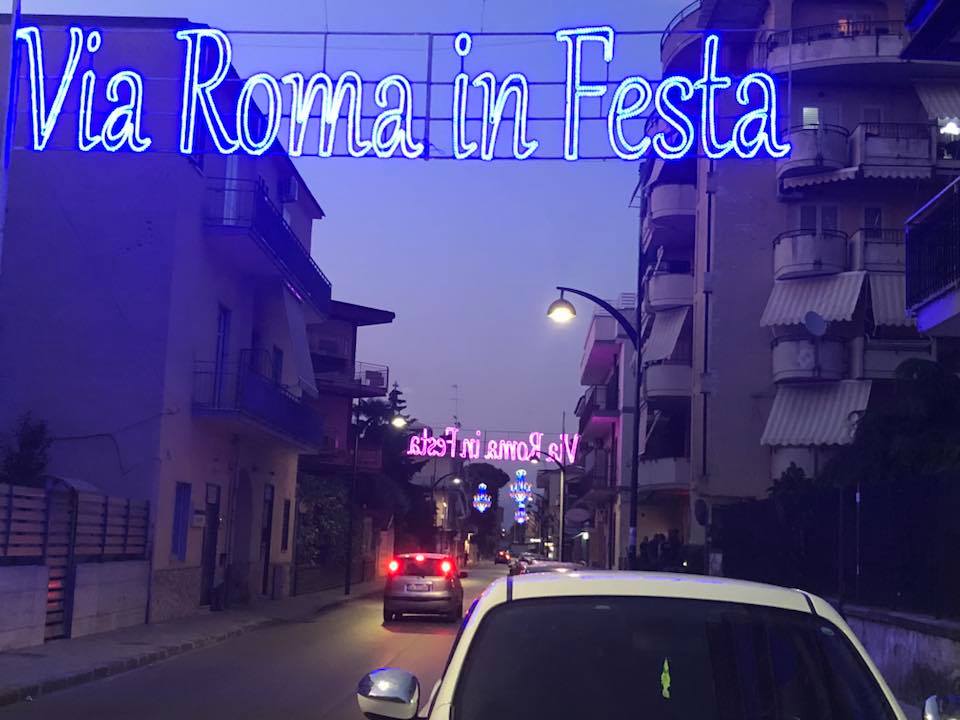 via roma in festa