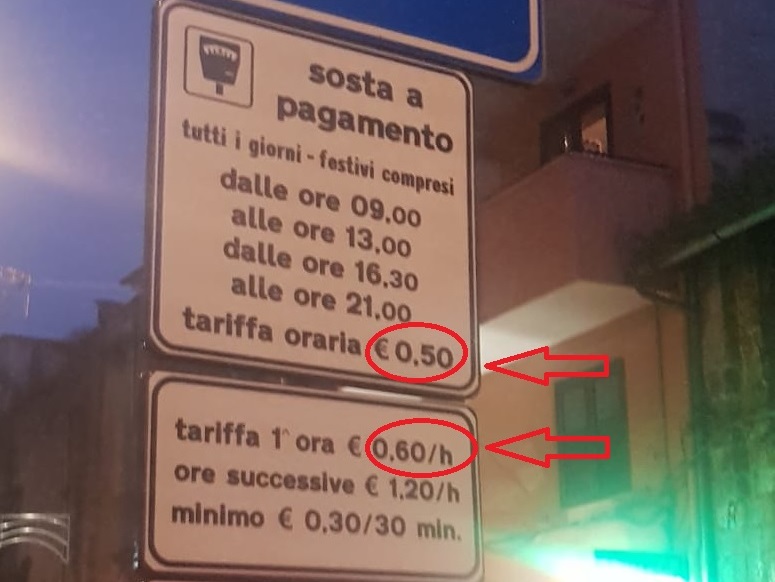 acerra segnaletica sbagliata